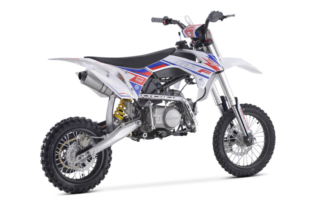 Vue trois quart arrière Dirt Bike Bastos MXF